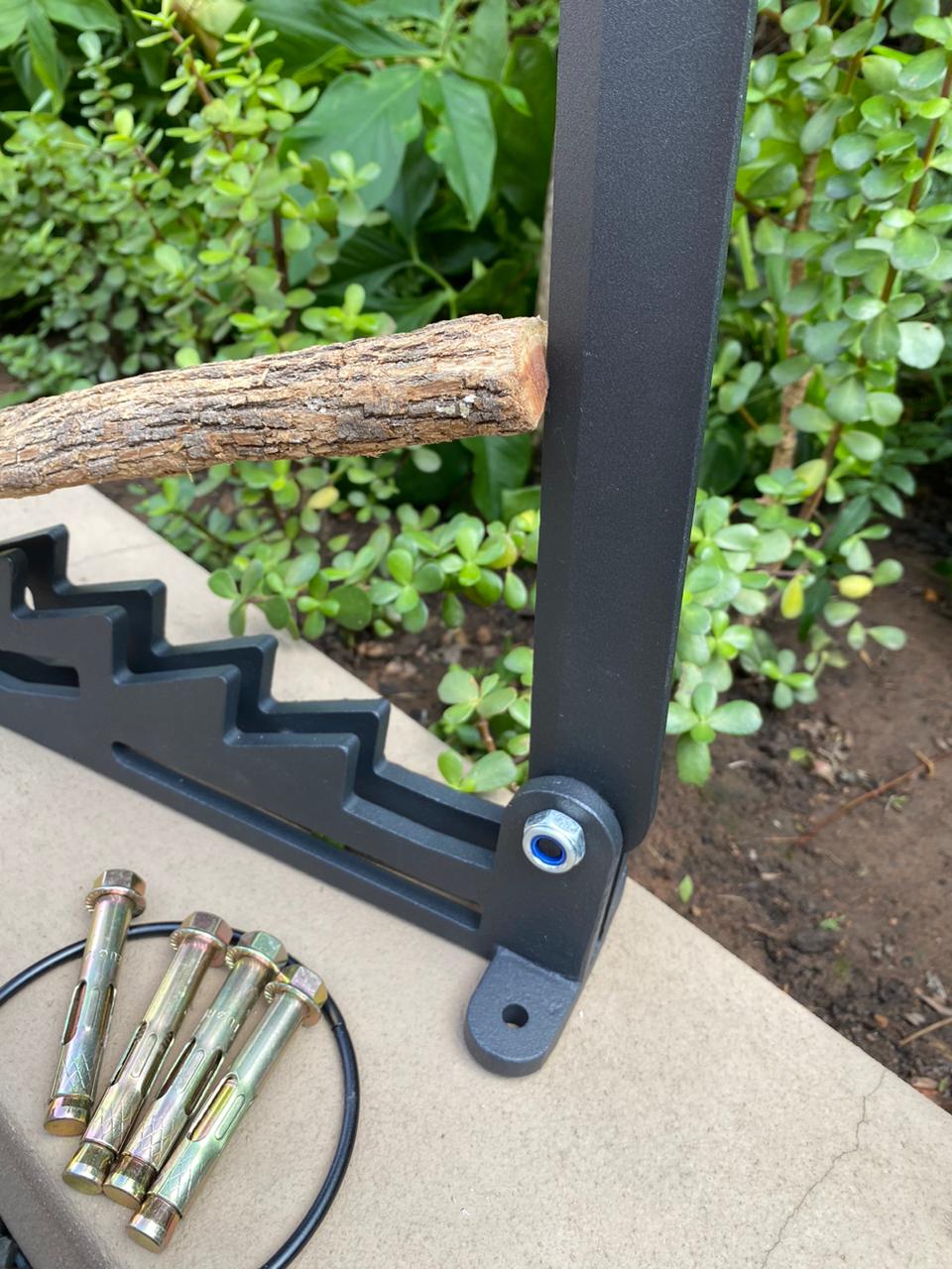 BraaiPlank Wall Mounted Wood Kindling Splitter – BraaiPlank™